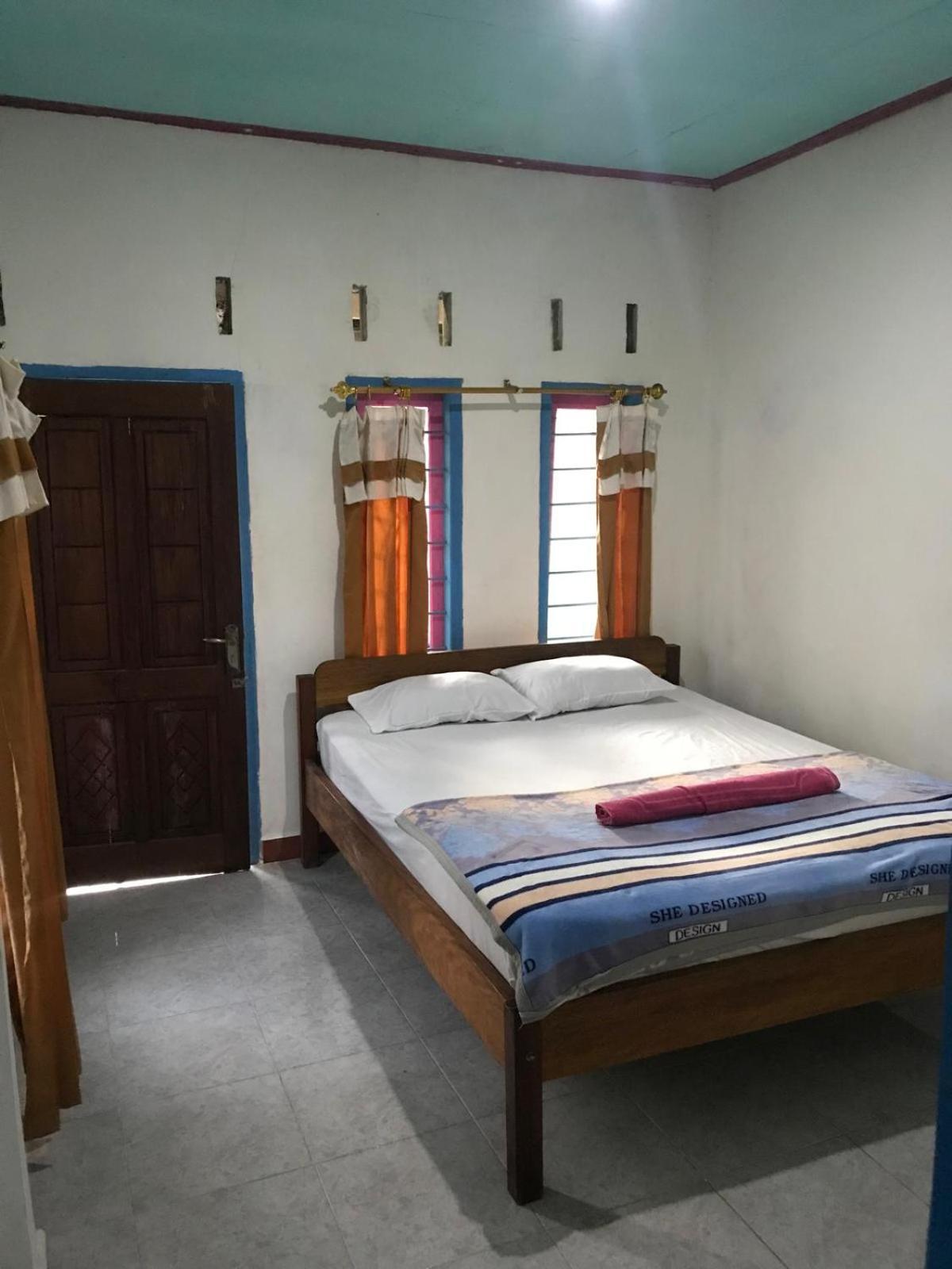 Bulan Homestay Plambi Exterior photo